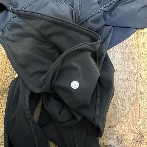 Lululemon Fast and Free Tight II 25" *Non-Reflective Nulux
Titanium - Picture 11 of 13